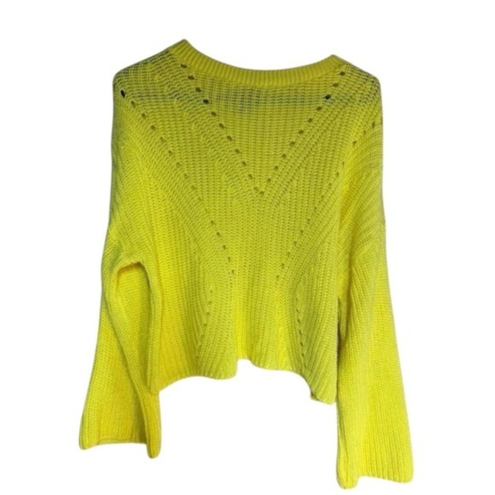 a.n.a Bright Yellow Women's Crew‎ Neck Sweater